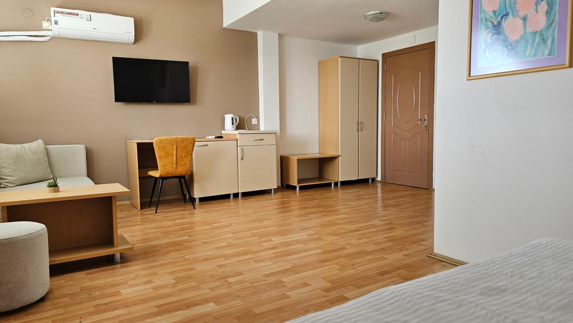 Apartment In The Heart Of